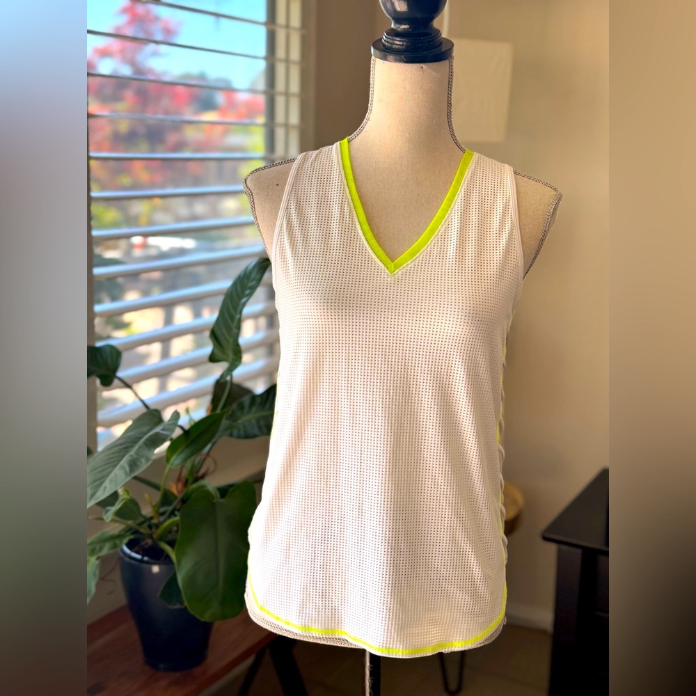 Lucky in Love Women's White and Neon Yellow V-Neck Top, Size:S(4-6), Excellent